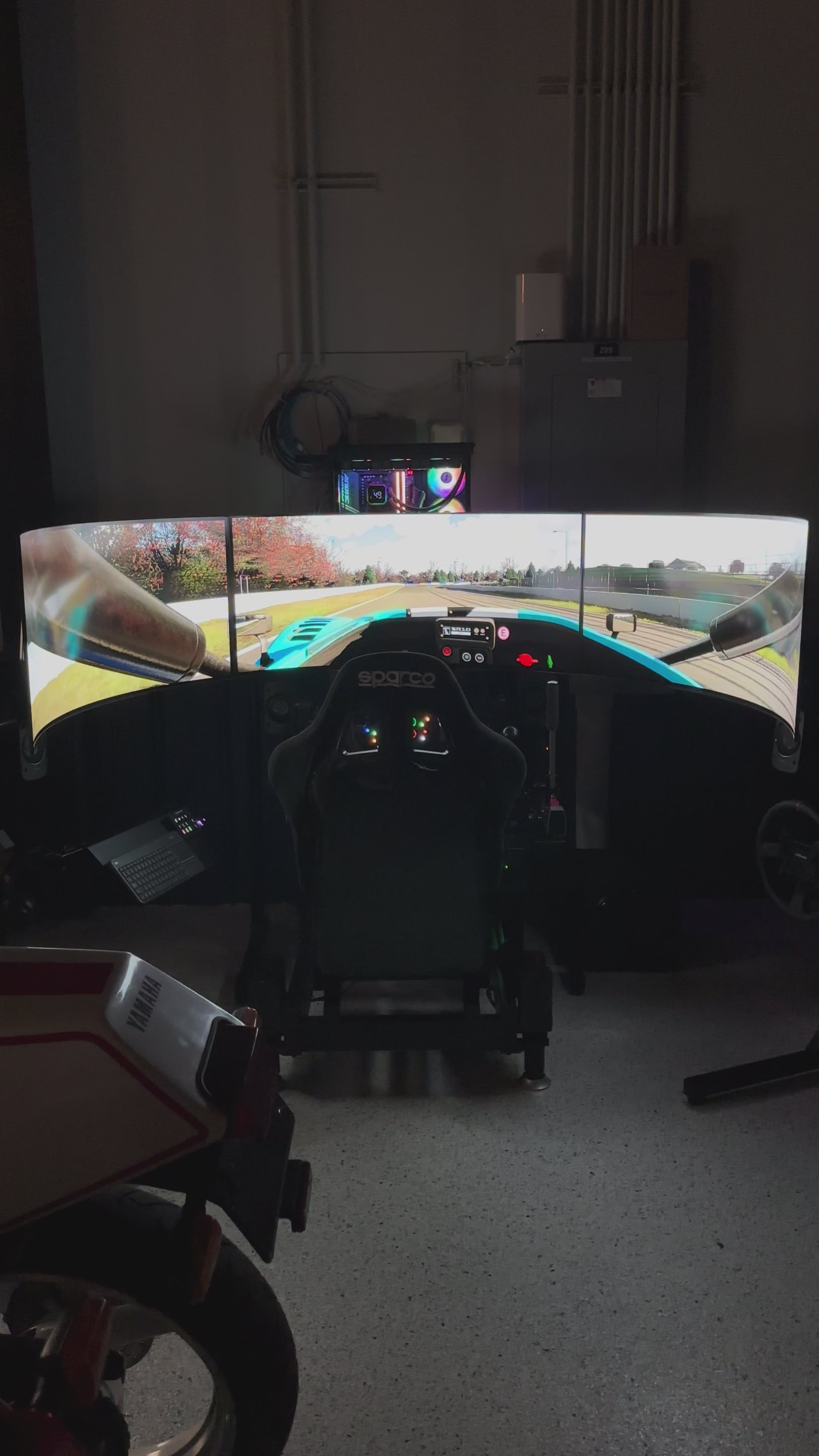 R1 Motion Turnkey Simulator
